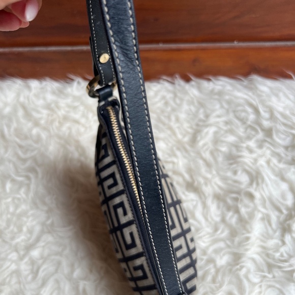Authentic Rare Givenchy Mini handbag Tassel - Picture 13 of 16